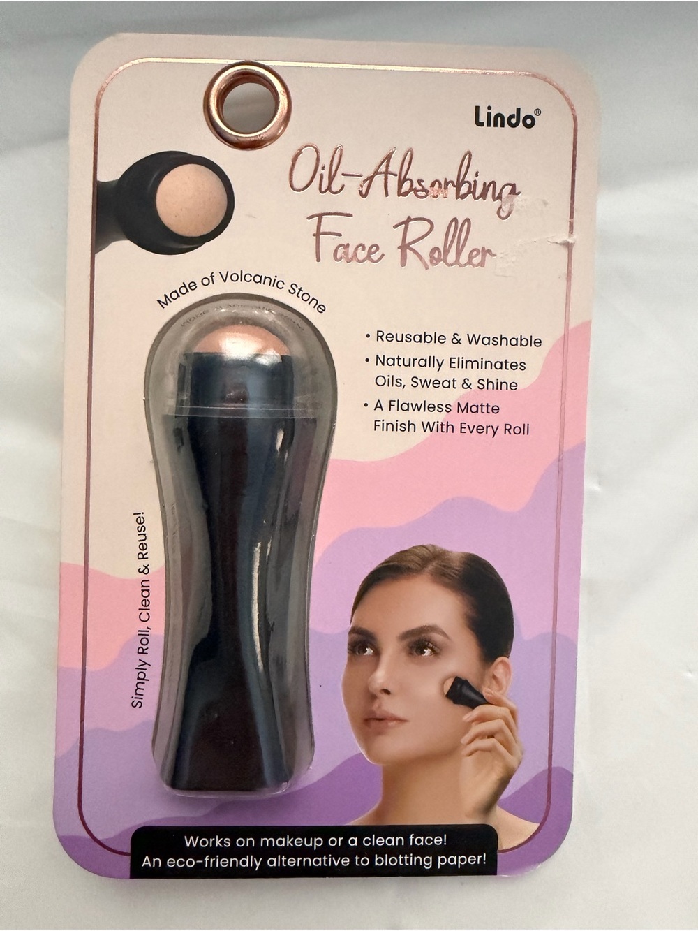 Oil-Absorbing Face Roller
